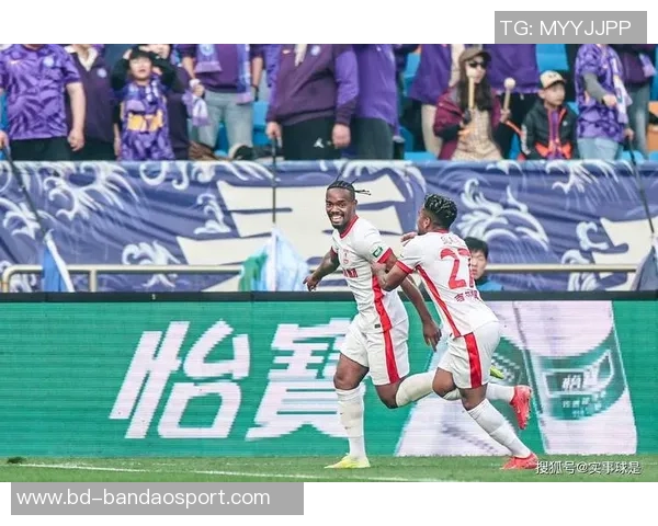 保级大战激烈上演梅州惨败亚泰绝平海牛逆转国安展现韧劲