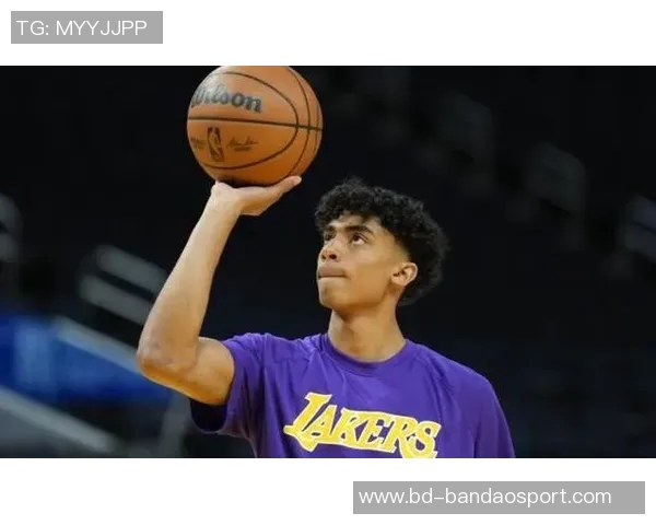 基德盛赞克莱为伟大射手克里斯蒂从中汲取宝贵经验与技巧