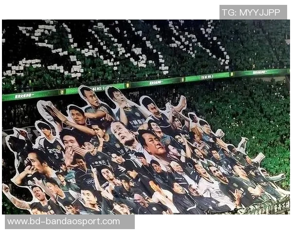 国安主帅向球迷致歉称尽全力努力前行坚信球队正走在正确轨道上